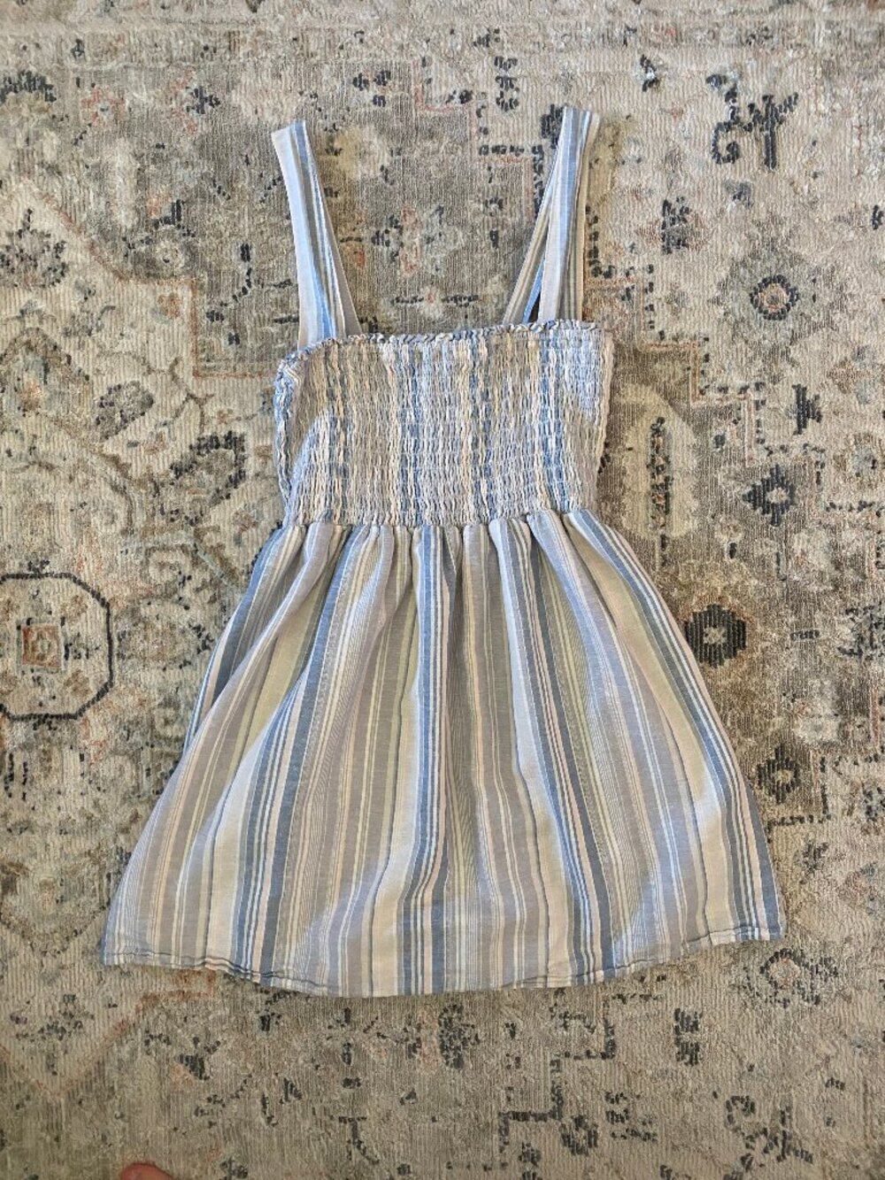 American Eagle blue and white sundress
